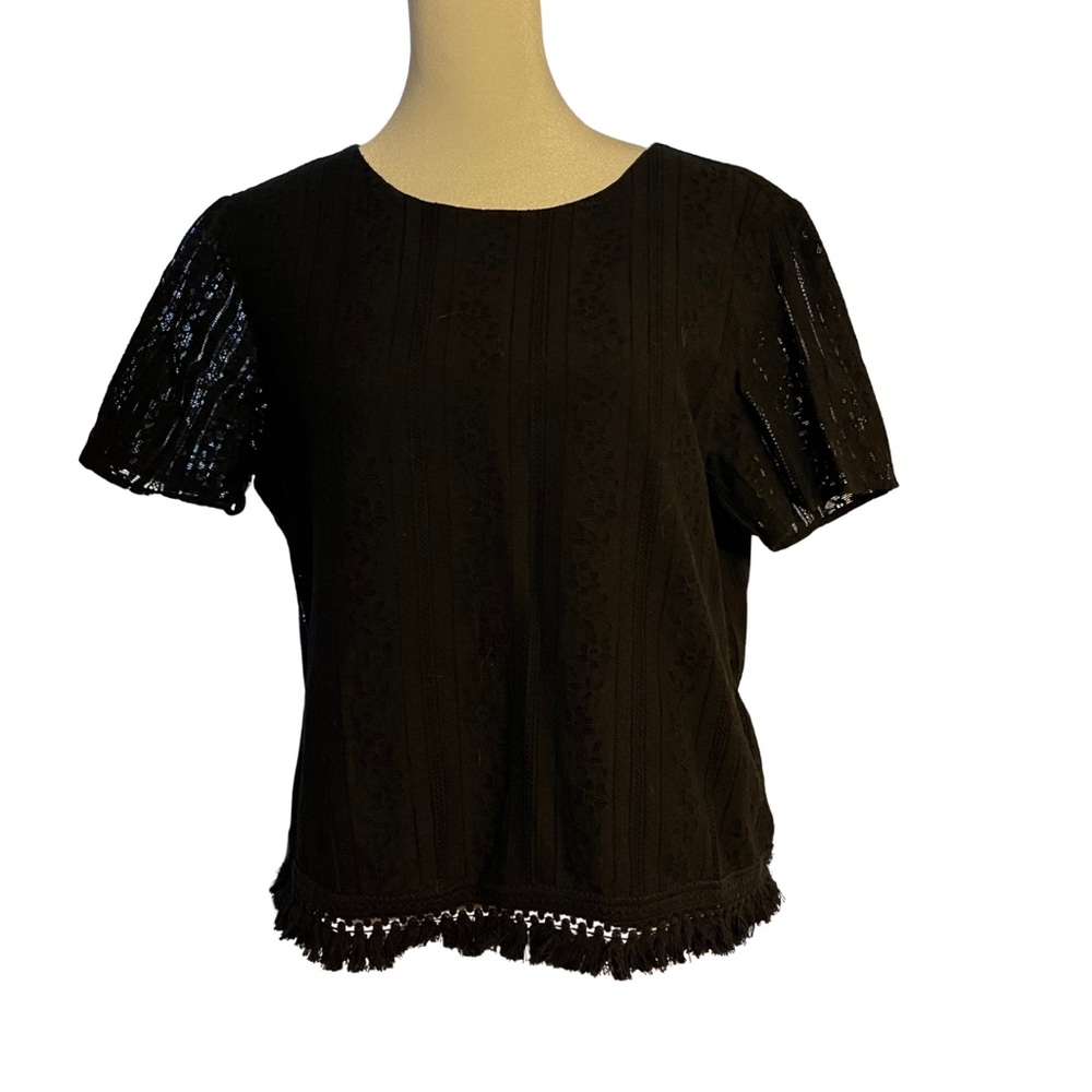 Michael Kors Black Lace Fringe Short Sleeve Top • Size Medium • LIKE NEW - Picture 3 of 9